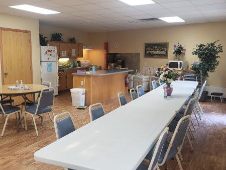 Lakeland apartments community room